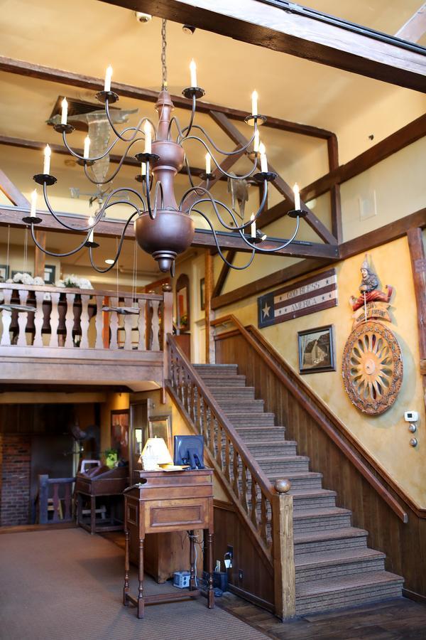 Golden Plough Inn Lahaska 외부 사진